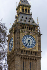 Fototapeta na wymiar Beautiful view to old historic clock tower in the Big Ben parliament