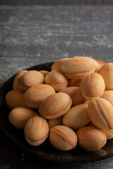 photo of a cookie in the shape of a peanut