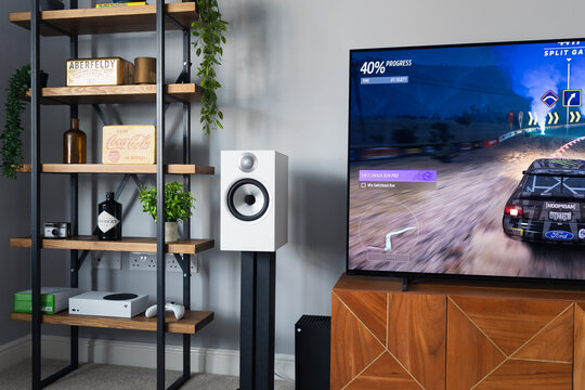 LONDON - APRIL 15, 2023: Forza Horizon Xbox game on 4K OLED TV in modern living room