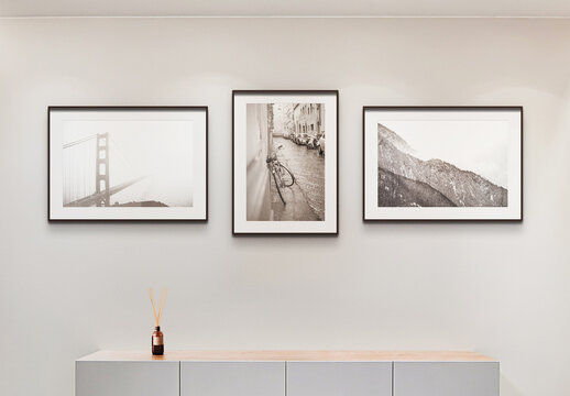 Any Frame Size Interior Wall Art Poster Mockup Template