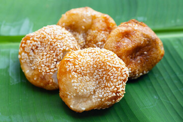 Sesame balls (Kai Hong). Thai dessert