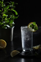 	
A glass with sparkling water with lemon