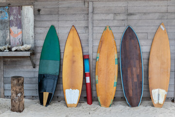 Surfboards on the beach - obrazy, fototapety, plakaty