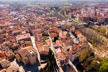 Aerial photo of Aranda de Duero with view of Duero river, Ribera del Duero comarca, Spain. - obrazy, fototapety, plakaty