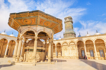 Courtyard of the historic Muhammad Ali alabaster Mosque located in citadel in Cairo, Egypt - obrazy, fototapety, plakaty