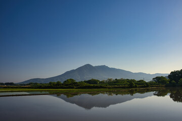 幻想的な筑波山