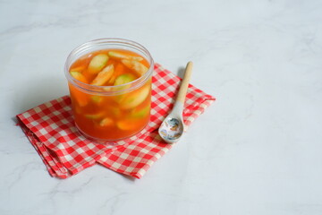A jar of kedondong pickle 