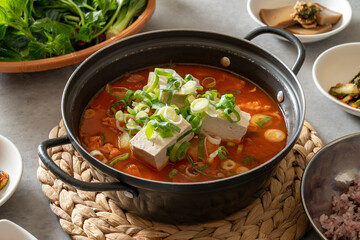 Korean food dish meal kimchi soup soy bean paste soup Grilled Pork Belly Spicy Mixed Noodles Spicy jjolmyeon cold bean-soup noodles