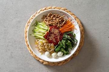 Korean food dish meal kimchi soup soy bean paste soup Grilled Pork Belly Spicy Mixed Noodles Spicy jjolmyeon cold bean-soup noodles