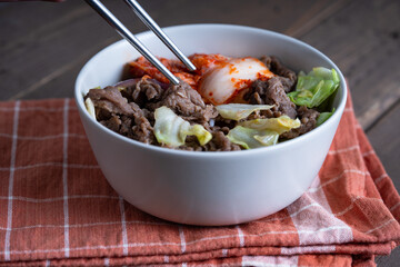 stir fry beef gyudon with kimchi