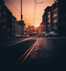 Sonnenuntergang über der Straße