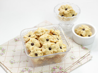 Kue Semprit or Semprit Cookies with chocolate chips on top. These cookies commonly served for Idul Fitri or Lebaran