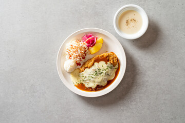 Korean food dish meal Shrimp Alio Olio Egg bacon cream pasta Egg bacon cream Homemade Tonkatsu Homemade Cheese Tonkatsu