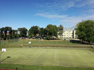 Boisko szkolne © Julia