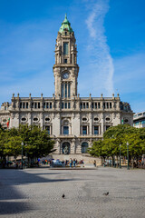 Obraz premium Hôtel de ville de Porto sur la Place de la Liberté 