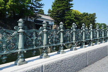 皇居前