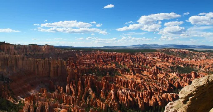 Timelapse Lockdown Of The Famous Red Rock Hoodoo Rock Formation And Greater Canyon - Bryce Canyon, Utah