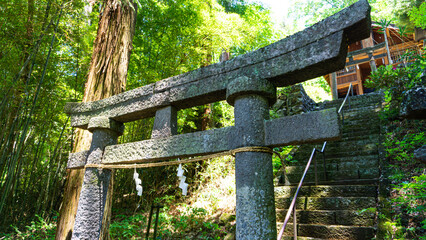 神社と鳥居