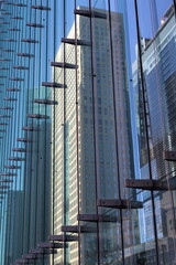 汐留超高層ビル群のファサード
