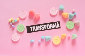 Bonita combinación de dulces, colores, y palabras