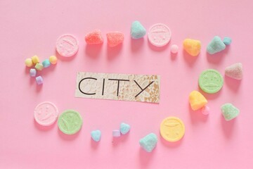 Bonita combinación de dulces, colores, y palabras