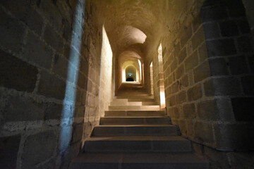 モンサンミシェル修道院内部、ラ・メルヴェイユの石段と通路