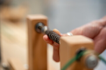 m&eacute;tier &agrave; tisser couture