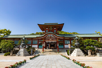 Naklejka premium 新緑の防府天満宮 山口県防府市