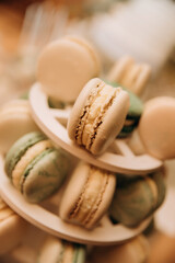 macaroons wedding candy bar