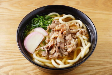 肉うどん　日本食