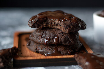chocolate cookies