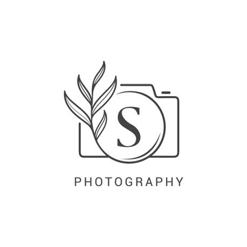 Modern Aesthetic Vector Photography Logo S