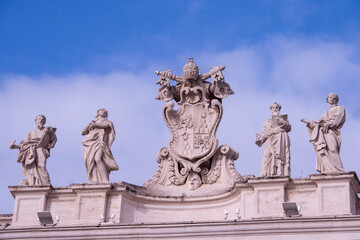 Fototapeta na wymiar Coat of Arms, Saint Peter's Basilica, Vatican, Rome 
