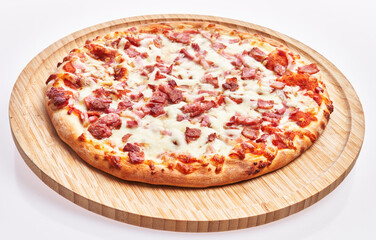  Wooden plate of italian bacon pizza over white isolated background