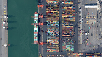 trade, ships and containers port of New York and New Jersey, looking down aerial view from above, bird’s eye view, port of New York, USA