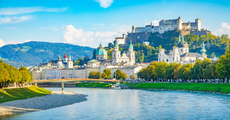 Fototapeta premium Salzburg old town skyline, Austria