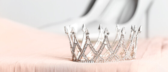 Beautiful tiara on prom dress © Pixel-Shot