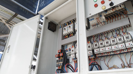Aicool panel control for control refrigerant machine water chiller.