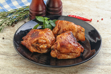 Roasted chicken leg with spicy sauce