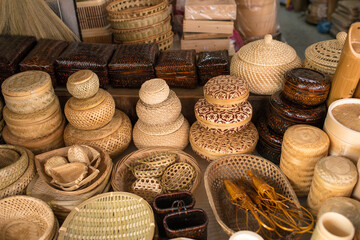 台北・迪化街の雑貨店　かご細工　バスケット　Woven wicker baskets for sale at Dihua Street in Taipei, Taiwan