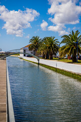 Obraz premium Le canal à Aveiro au Portugal