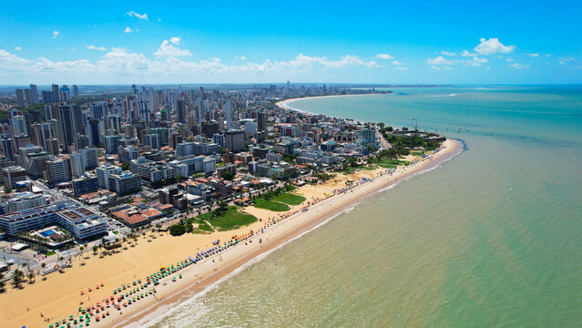 João Pessoa Paraíba Praia de Tambaú  divisa com Praia do Cabo Branco 