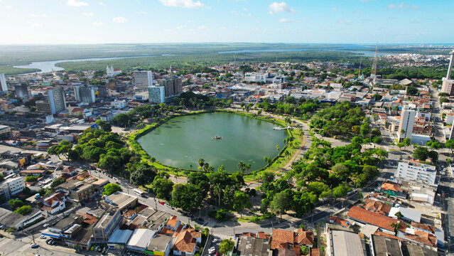 Parque da lagoa Solon de Lucena na cidade de Jo&atilde;o Pessoa, Parna&iacute;ba, Brasil