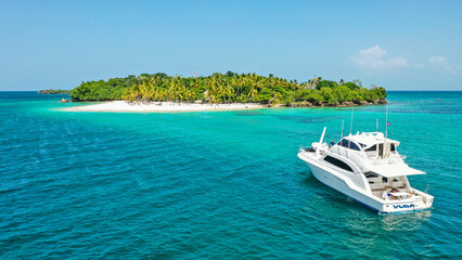 Fototapeta na wymiar Playa Cayo Levantado, Dominican Republic from drone with boat