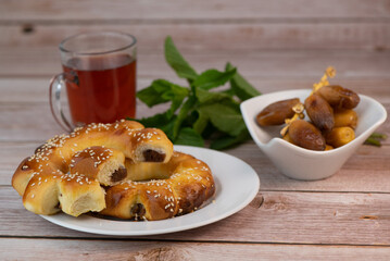 Recipe Maarouk of Aleppo, soft brioche with date paste, High quality photo