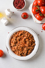 minced meat and tomato bolognese sauce