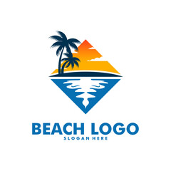 Fototapeta na wymiar Beach logo design Vector, Beach, palm and Sunset vector template