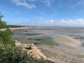 Chemin de randonnée dans la baie du Mont-Saint-Michel, Normandie, France