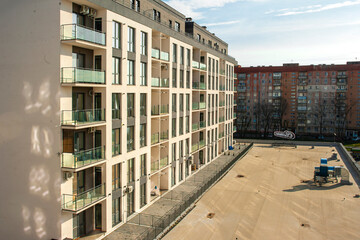 The roof of my house can also be a playground for the residents of the neighboring multi-story building.