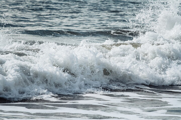 Fototapeta premium foam wave on the sea